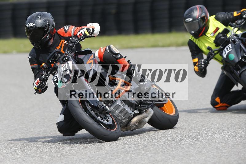 /25 10.06.2025 MaxRacing ADR/Gruppe gruen/54